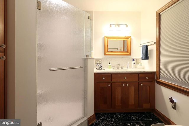 320 HARTSWICK AVE, State College, PA 16803