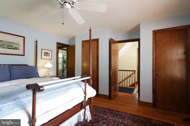 320 HARTSWICK AVE, State College, PA 16803