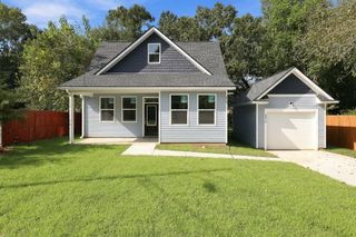 5816 Beverly Drive, Hanahan, SC 29410