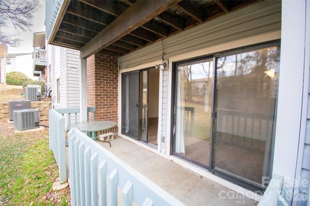 11042 Harrowfield Road, Charlotte, NC 28226