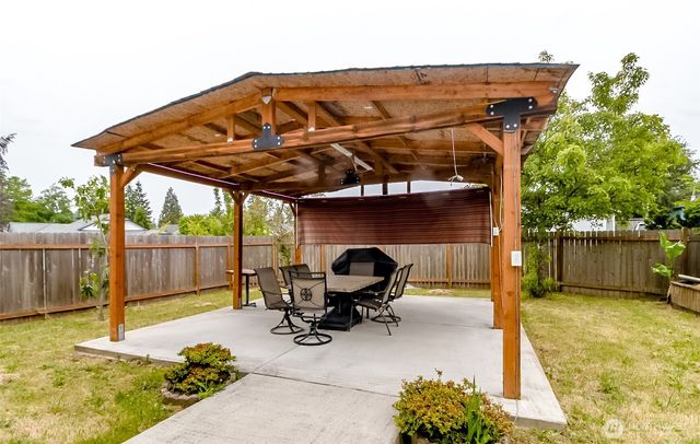8802 8th Avenue W, Everett, WA 98204