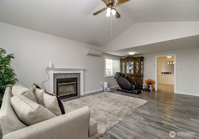 8802 8th Avenue W, Everett, WA 98204