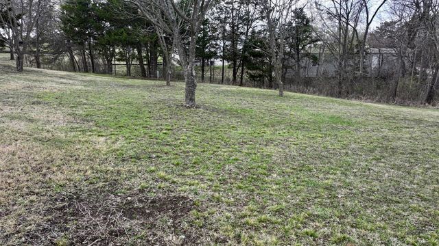 197 Quail Creek Circle, Pottsboro, TX 75076