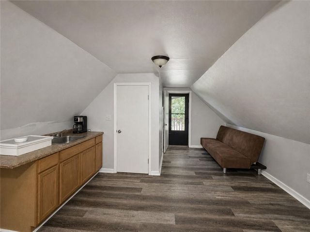 64 Murray Street, Rochester, NY 14606