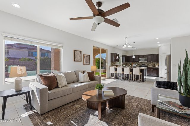 1819 W BONANZA Drive, Phoenix, AZ 85085