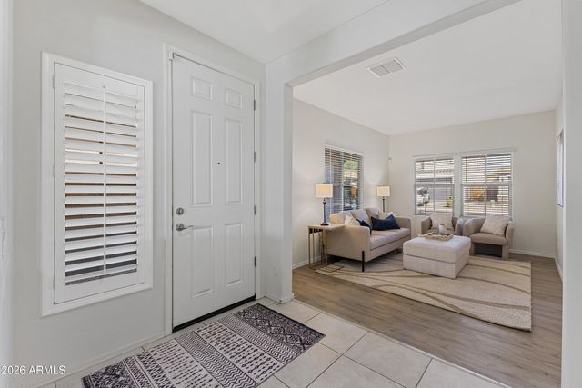 1819 W BONANZA Drive, Phoenix, AZ 85085