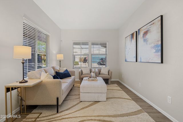 1819 W BONANZA Drive, Phoenix, AZ 85085