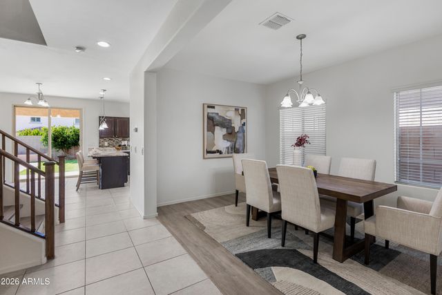 1819 W BONANZA Drive, Phoenix, AZ 85085