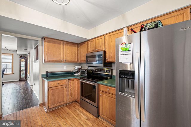 1221 RHODE ISLAND LN, Downingtown, PA 19335