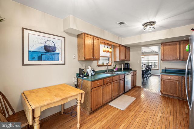 1221 RHODE ISLAND LN, Downingtown, PA 19335