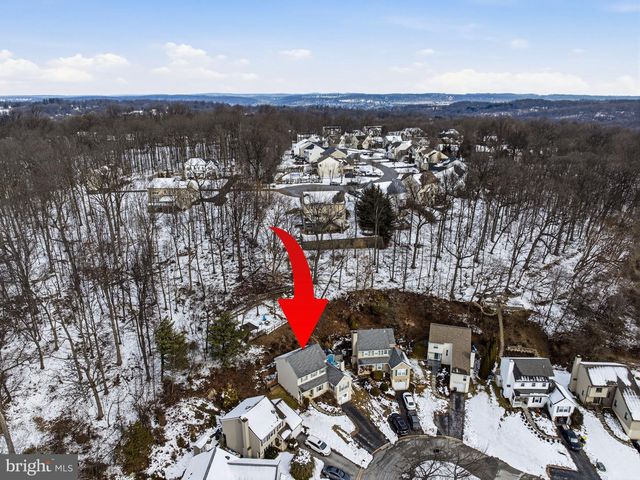 1221 RHODE ISLAND LN, Downingtown, PA 19335