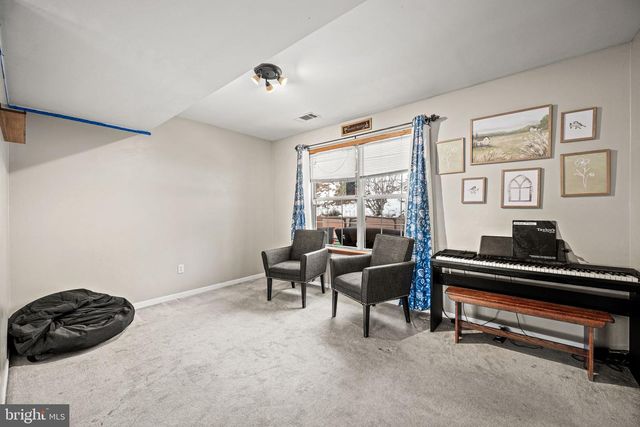 1221 RHODE ISLAND LN, Downingtown, PA 19335