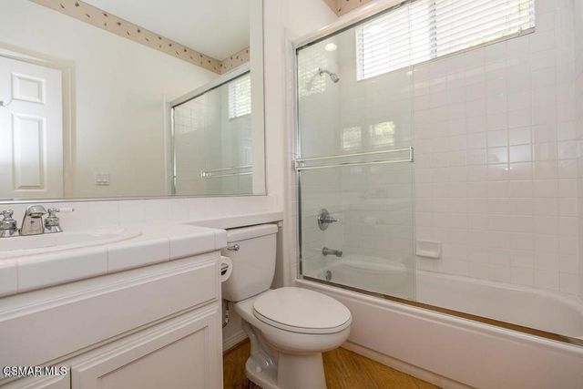 3035 Hollycrest Avenue, Thousand Oaks, CA 91362