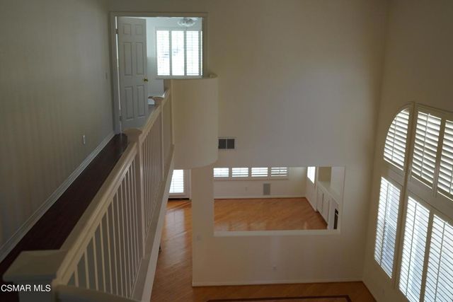 3035 Hollycrest Avenue, Thousand Oaks, CA 91362