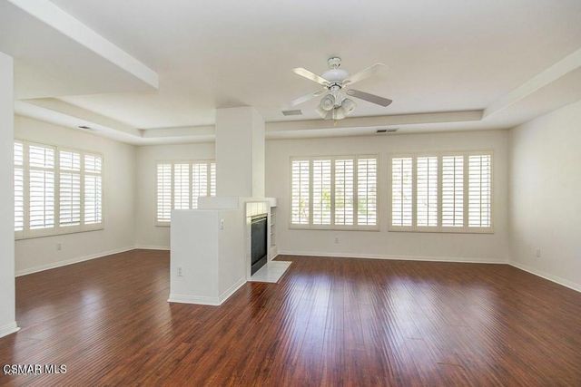 3035 Hollycrest Avenue, Thousand Oaks, CA 91362