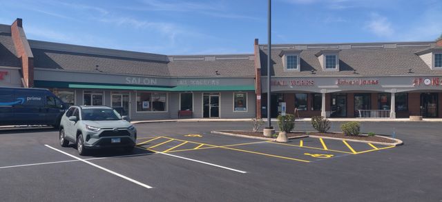 1795 S Washington Street 103, Naperville, IL 60565