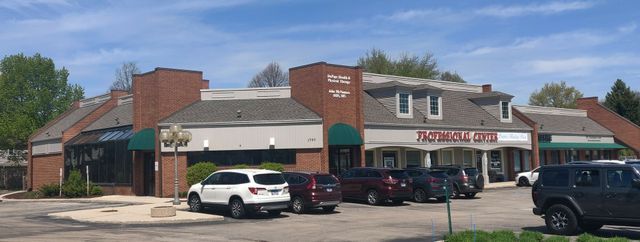 1795 S Washington Street 103, Naperville, IL 60565