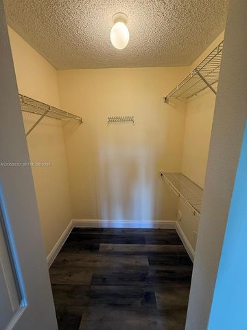 7650 Westwood Dr 509, Tamarac, FL 33321