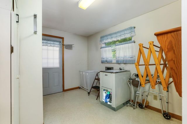 1566 Chillicothe Street, Obetz, OH 43207