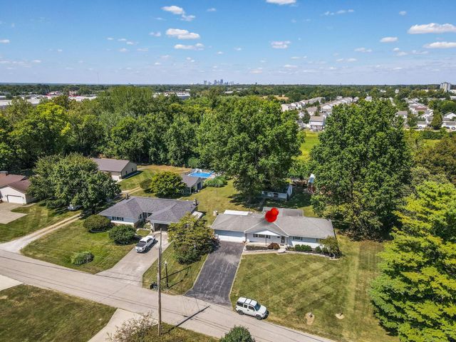 1566 Chillicothe Street, Obetz, OH 43207