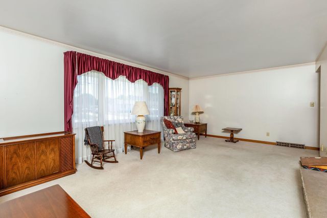 1566 Chillicothe Street, Obetz, OH 43207