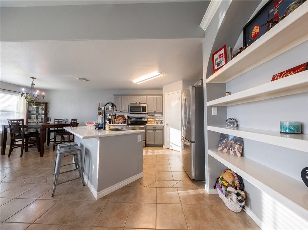 3805 Los Arroyos Dr, Corpus Christi, TX 78414 — photo 5