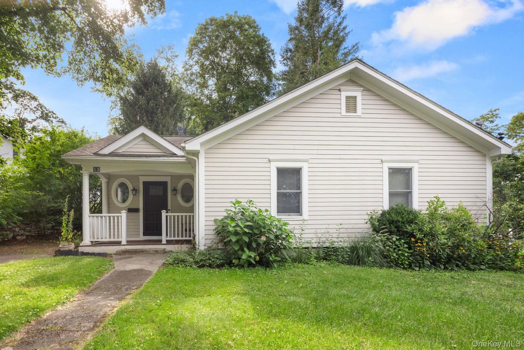 12 Anderson Way, Pawling, NY 12564