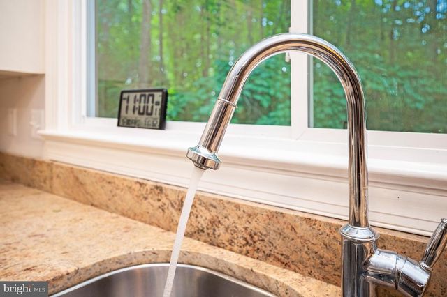 2 ENGLISH HILLS DR, Fredericksburg, VA 22406