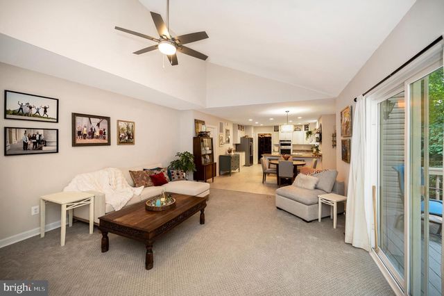 2 ENGLISH HILLS DR, Fredericksburg, VA 22406