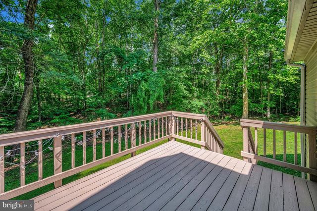 2 ENGLISH HILLS DR, Fredericksburg, VA 22406