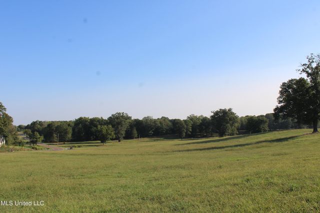 460 Myers Road, Byhalia, MS 38611