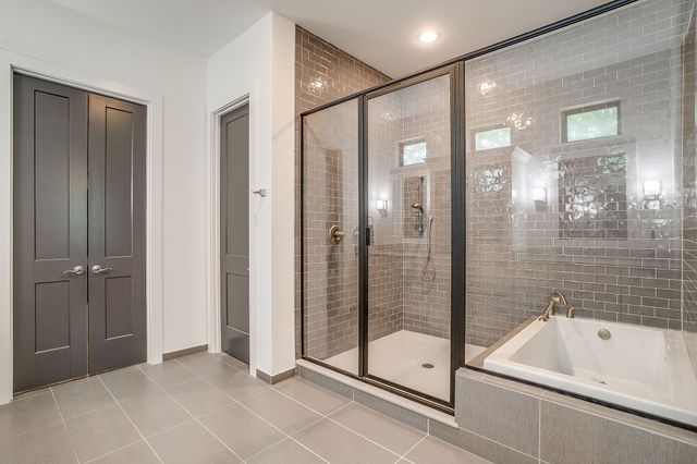 560 Prairie Timber Road, Burleson, TX 76028