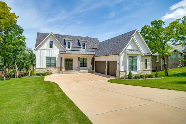 560 Prairie Timber Road, Burleson, TX 76028
