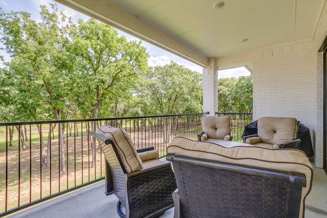 560 Prairie Timber Road, Burleson, TX 76028