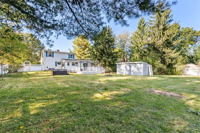 18 Massasoit Avenue, Barrington, RI 02806