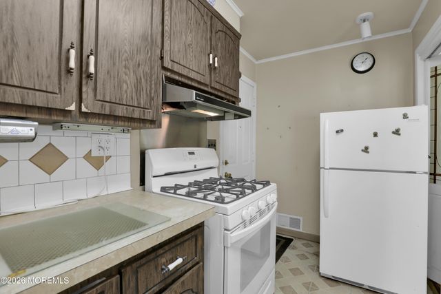 846 Center Street, Red Bank, NJ 07701