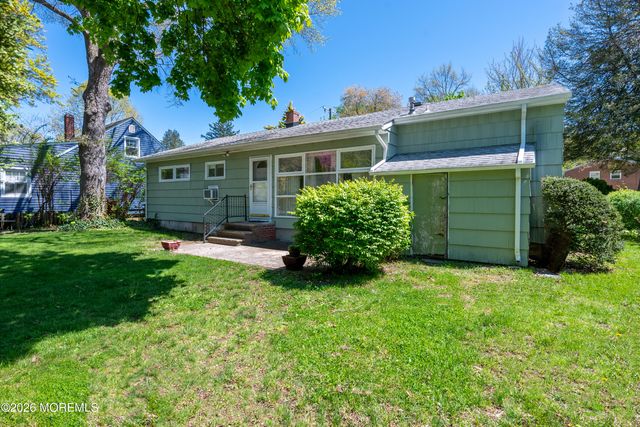846 Center Street, Red Bank, NJ 07701