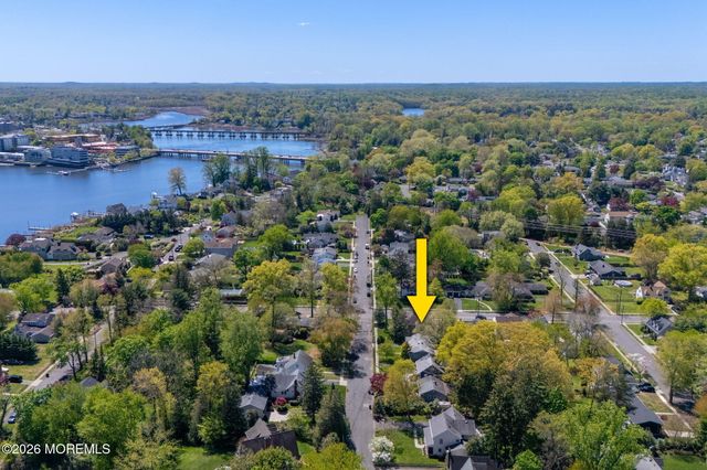 846 Center Street, Red Bank, NJ 07701