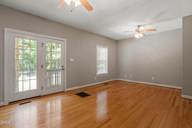 436 Olivia Way, Selma, NC 27576