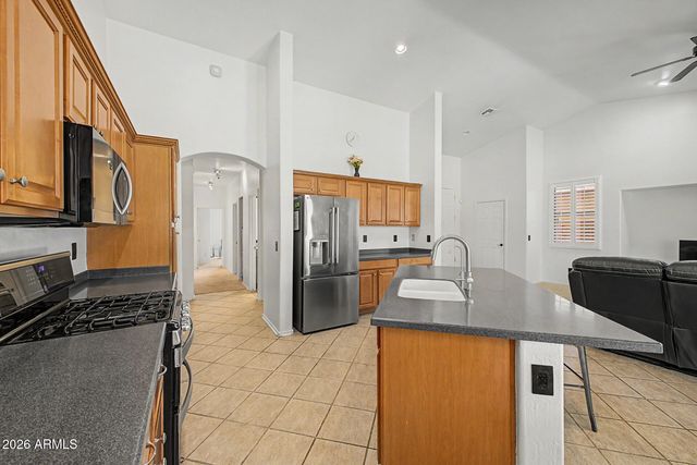 4365 E CHERRY HILLS Drive, Chandler, AZ 85249