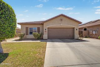 4365 E CHERRY HILLS Drive, Chandler, AZ 85249