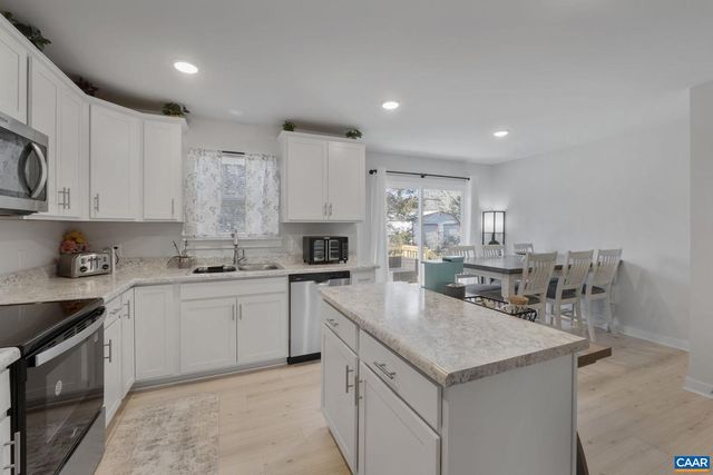 7440 LOUISA RD, Gordonsville, VA 22942