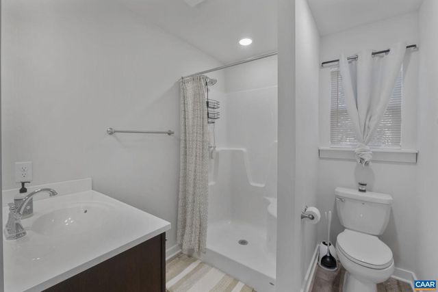 7440 LOUISA RD, Gordonsville, VA 22942