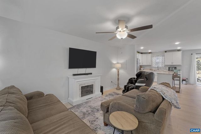 7440 LOUISA RD, Gordonsville, VA 22942