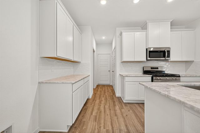 27318 Axis Deer Trail, Magnolia, TX 77354