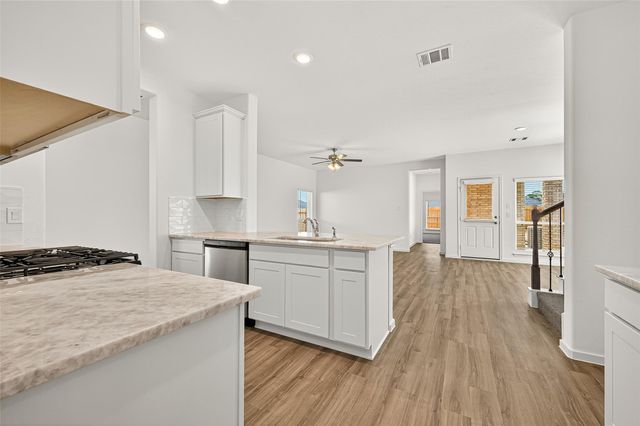 27318 Axis Deer Trail, Magnolia, TX 77354