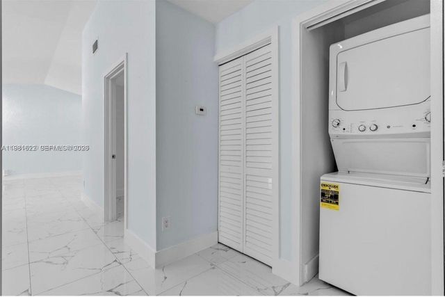 14721 SW 170th Ter, Miami, FL 33187