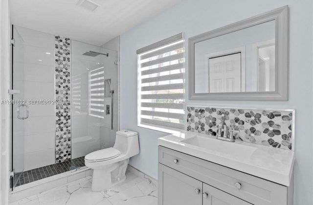 14721 SW 170th Ter, Miami, FL 33187