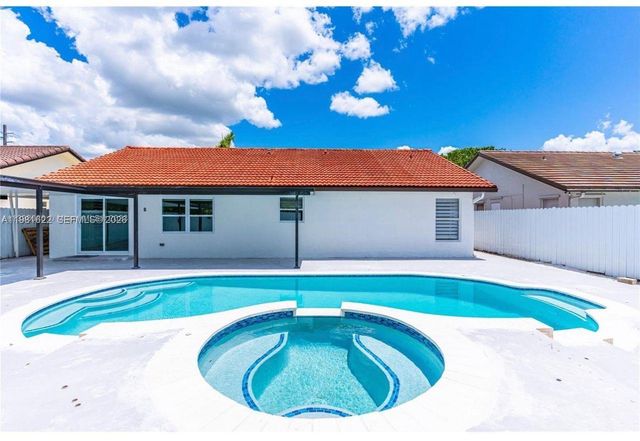 14721 SW 170th Ter, Miami, FL 33187