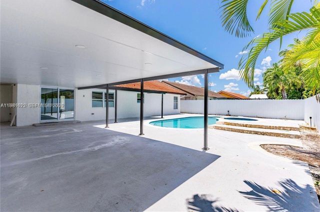 14721 SW 170th Ter, Miami, FL 33187